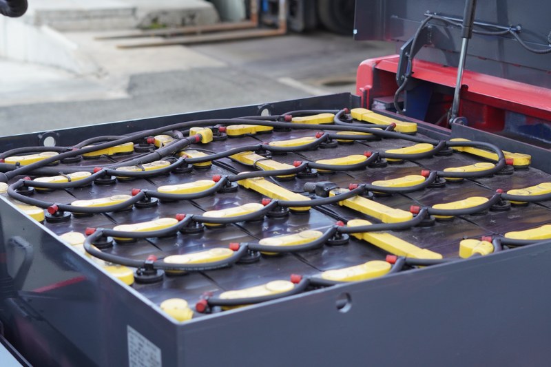 11955 NICHIYU FB40PN-70-300SFAF | フォークリフトの中古車販売