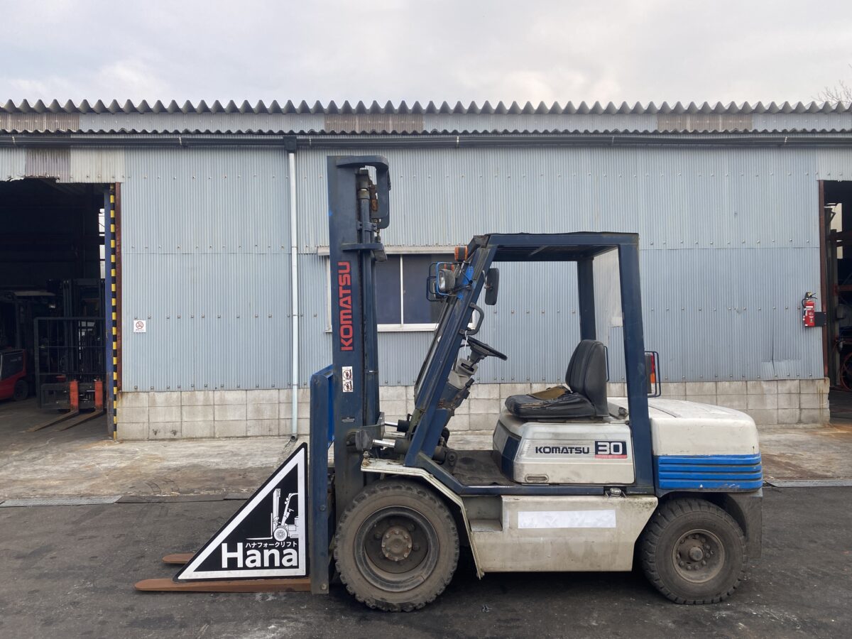 12413 KOMATSU FD30H-11 | フォークリフトの中古車販売 | ハナ