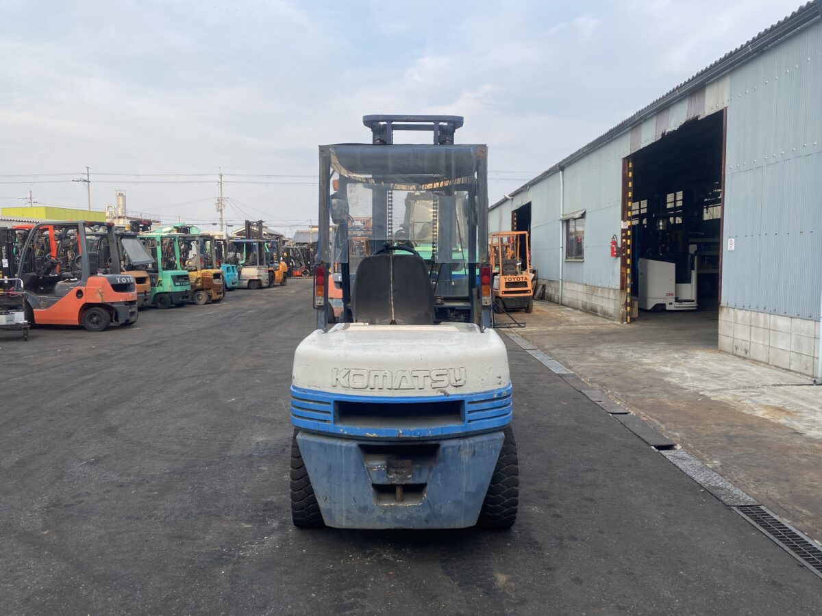 12413 KOMATSU FD30H-11 | フォークリフトの中古車販売 | ハナ
