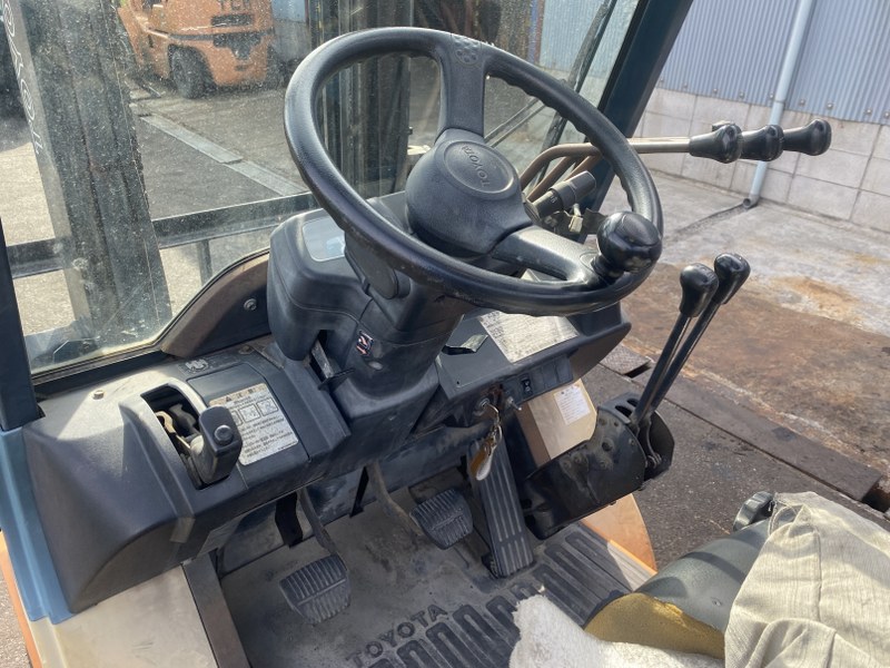 12459 TOYOTA 7FG15 | フォークリフトの中古車販売 | ハナ