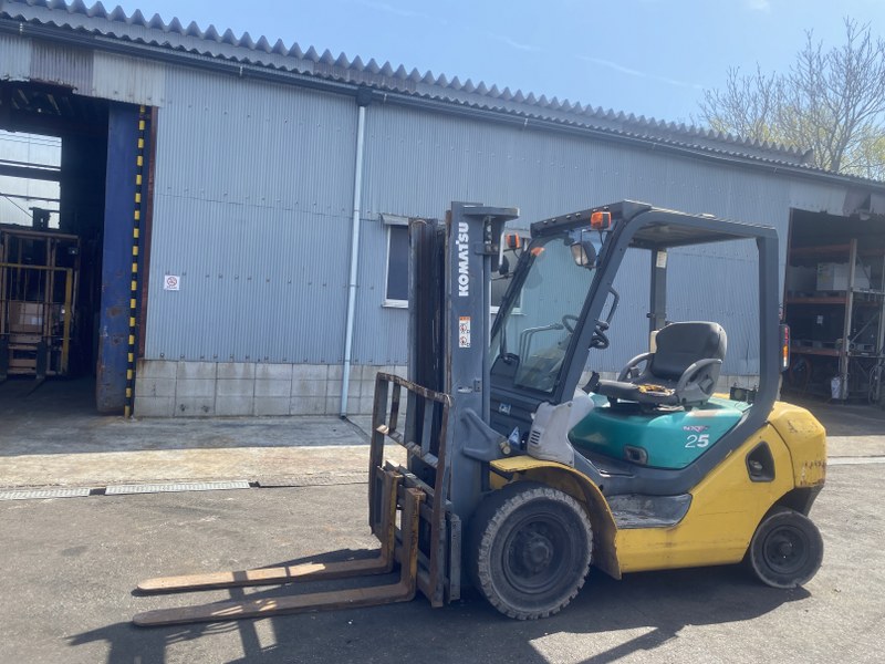 12658 KOMATSU FG25T-16 | フォークリフトの中古車販売 | ハナ
