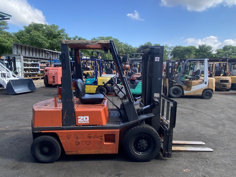13010 NISSAN PH02 | フォークリフトの中古車販売 | ハナ