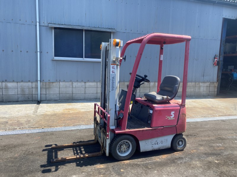 TOYOTAフォークリフト2.5T揚高3000mm5FD25使用10527H TOYOTA