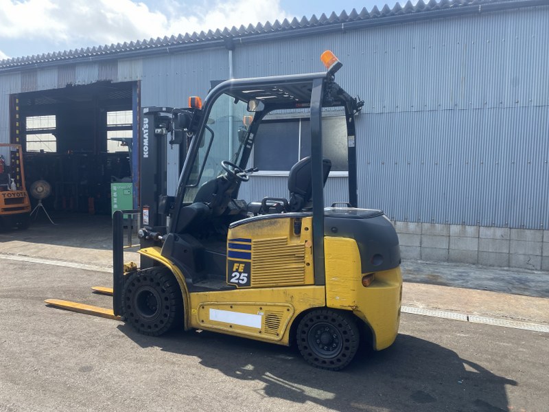 13328 KOMATSU FE25-1 | フォークリフトの中古車販売 | ハナ 