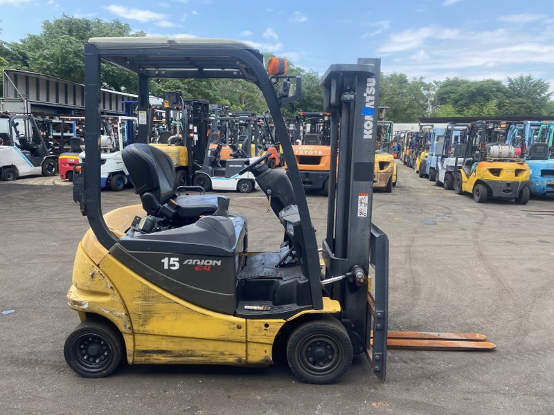 Arion A フォークリフト イエロー 中国がカスタマイズした16トン