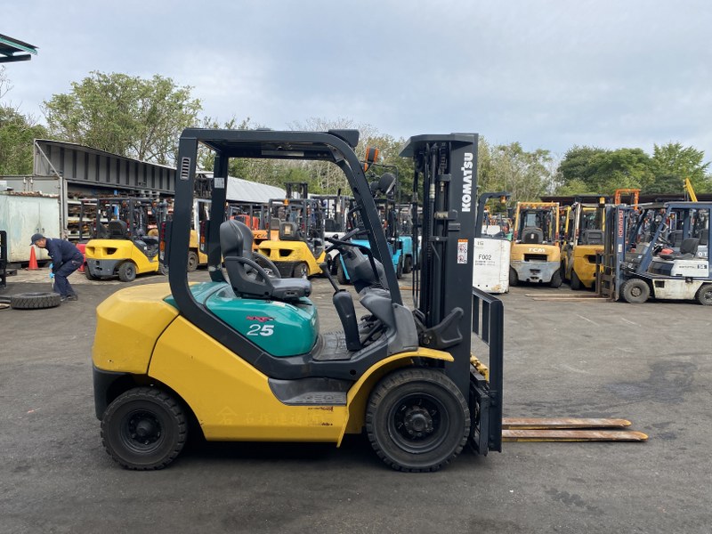 14305 KOMATSU FD25C-16 | フォークリフトの中古車販売 | ハナ