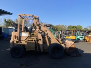 14377 KOMATSU SD23-3 | フォークリフトの中古車販売 | ハナ