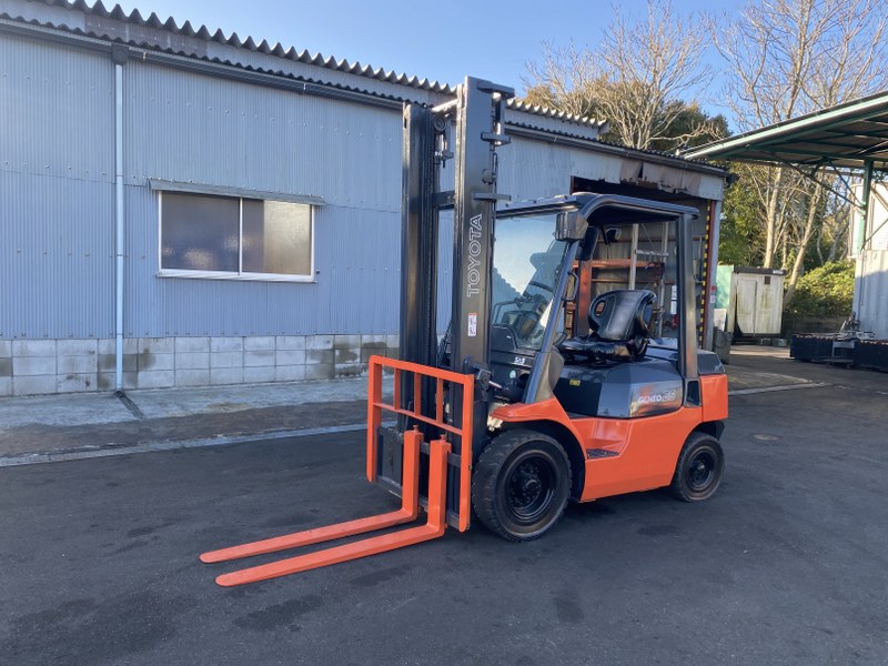 14368 TOYOTA 7FD25 | フォークリフトの中古車販売 | ハナ